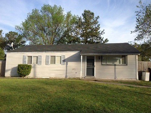 1st image of 3213 Bangor Dr