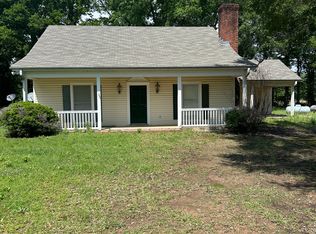 2390 Lake Irwin Rd, Oak Ridge, LA 71264