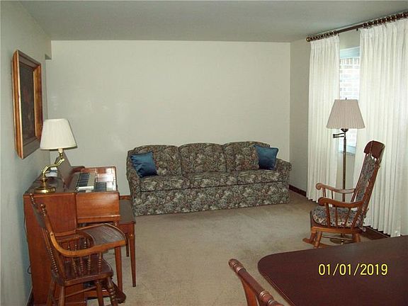 2nd image of 63 Glenview Ave