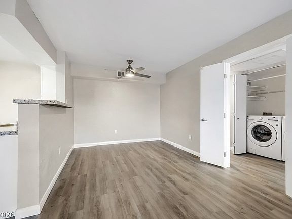 4th image of 8101 W Flamingo Rd Unit 1024