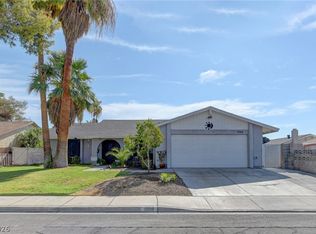 1908 Niblick Cir, Las Vegas, NV 89142