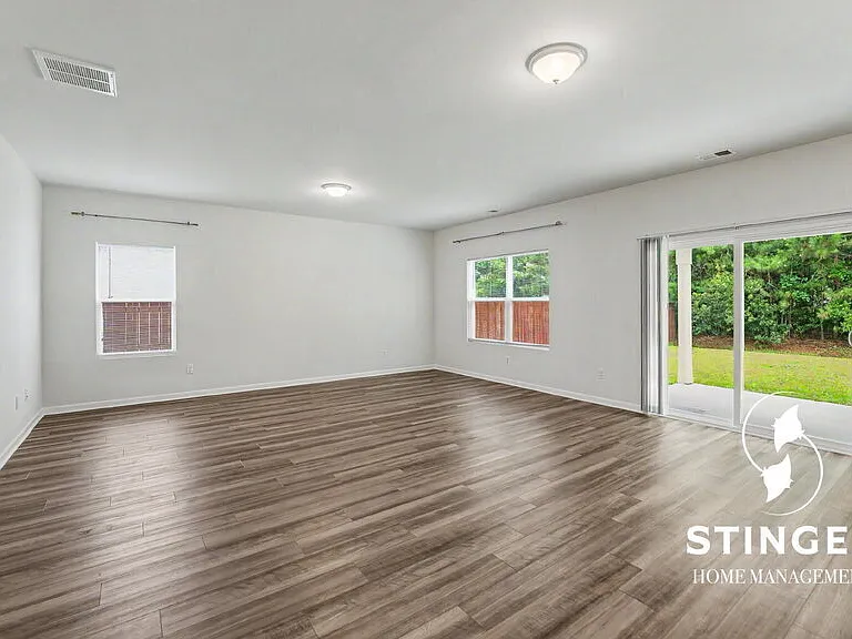 123 Chestnut St — Photo 6