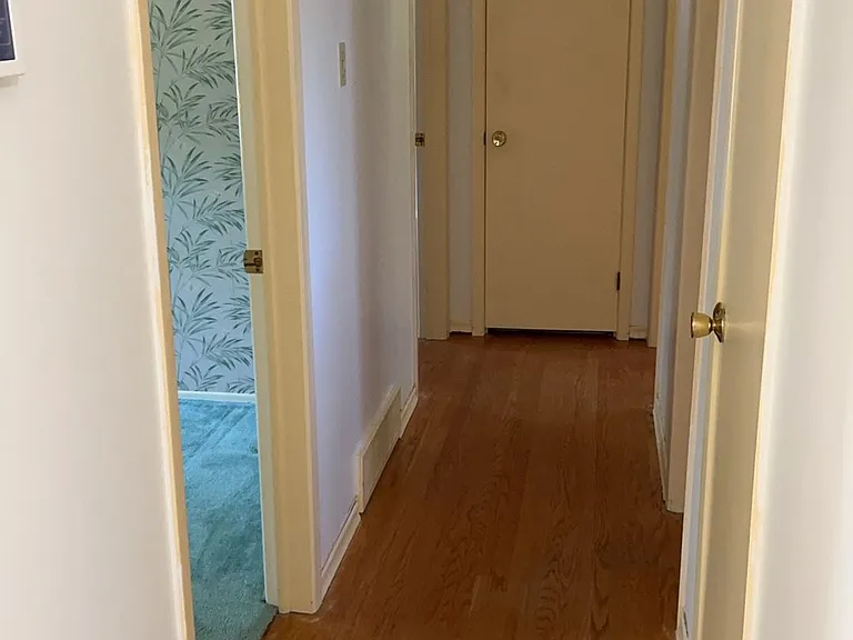 34 Benson Cres — Photo 12