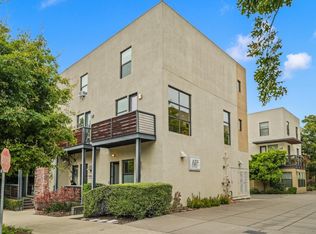 1202 66th St, Oakland, CA 94608
