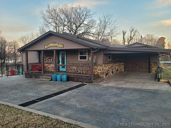 2nd image of 276 Williams Ave