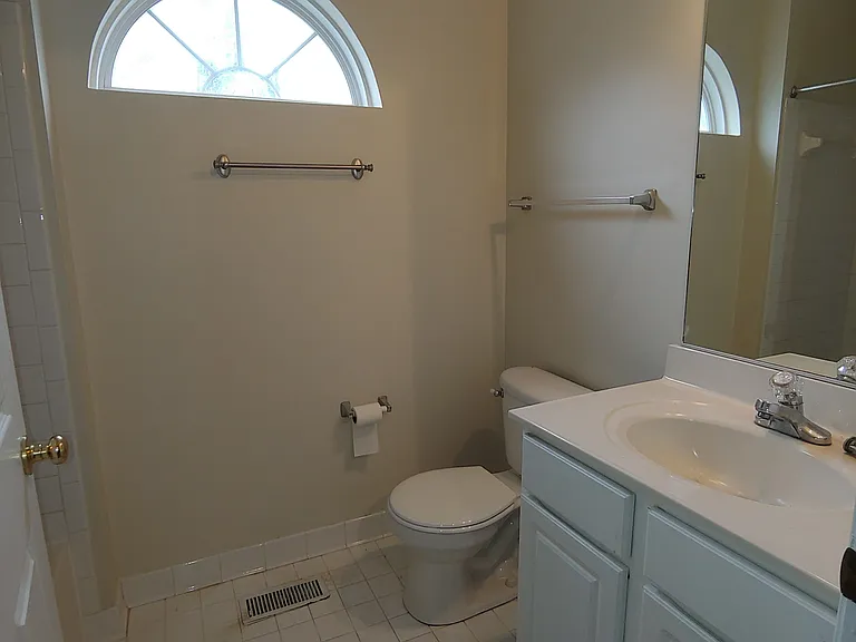 814 Estuary Dr — Photo 17