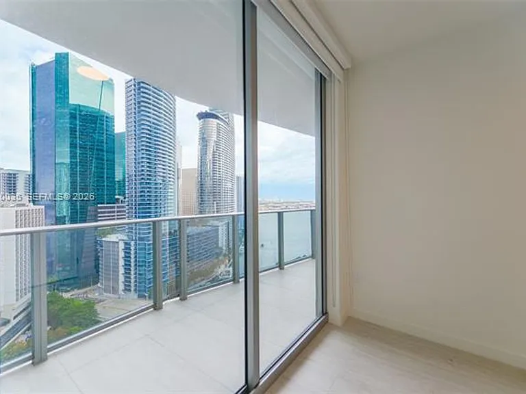 77 SE 5th St #2603 — Photo 31