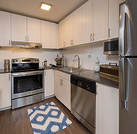 4th image of 1000 8th Ave APT 1-1208