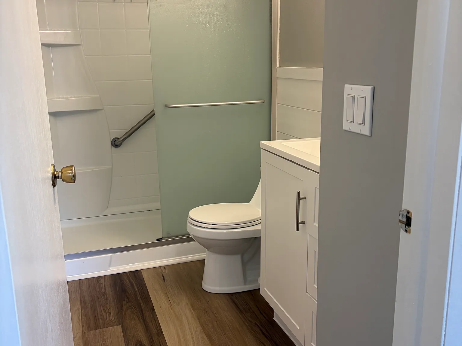 3 bed, 960 sqft, $1,295 — Photo 4