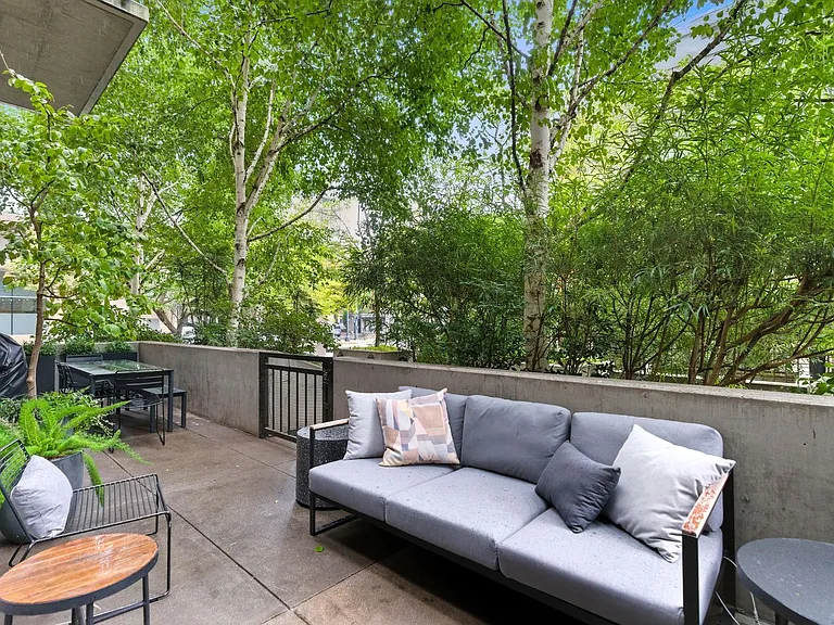 922 NW 11th Ave #110 — Photo 37
