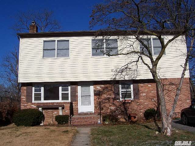 1st image of 39 Pequot Ave