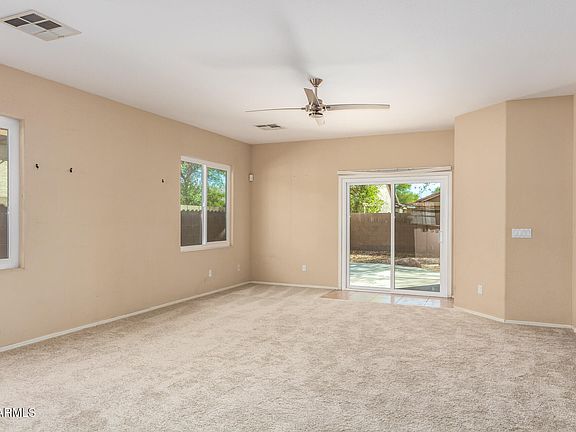 3rd image of 2413 W TAMARISK Avenue