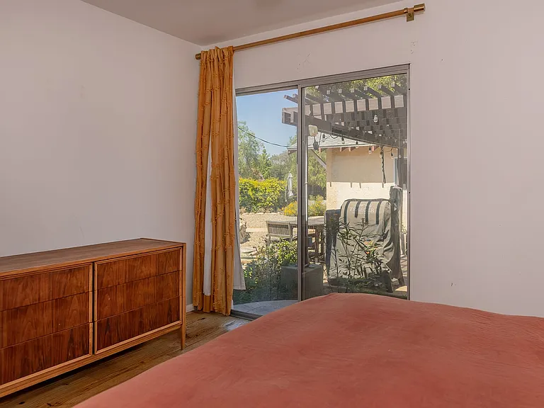 12239 Sisar Rd — Photo 10
