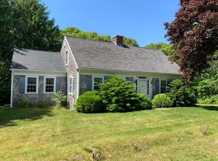 74 Massachusetts Ave W, Hyannis, MA 02601