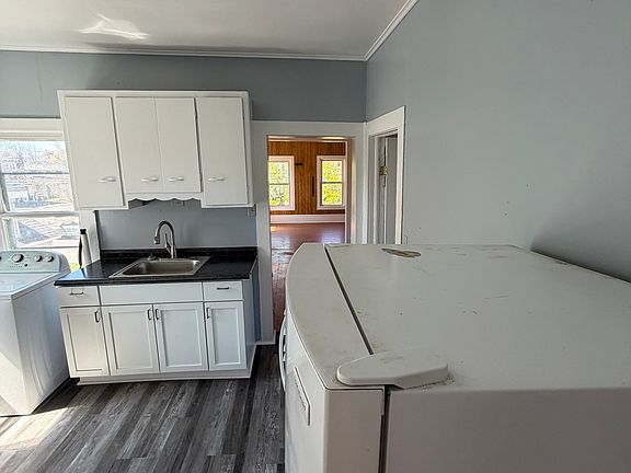 2nd image of 61 E 8th St