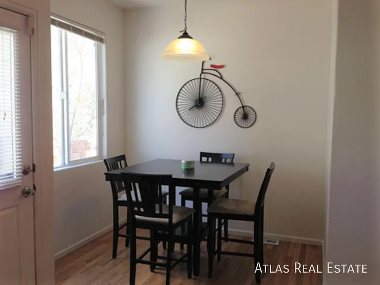 2294 Saint Paul Dr — Photo 4