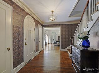 2739 Ridge Ave #210, Evanston, IL 60201