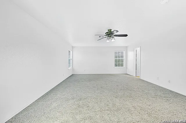 7527 Escada Crst — Photo 9