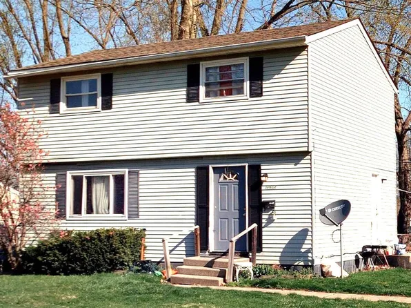 5044 Albany Dr, Columbus, OH 43232