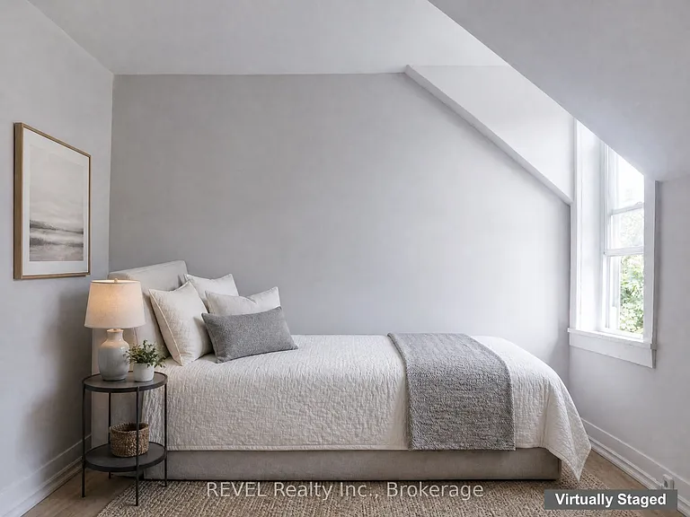 389 Glendale Ave — Photo 32