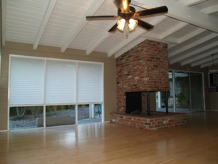 1418 Bryn Mawr Ave — Photo 5
