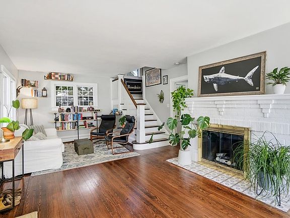 4th image of this home