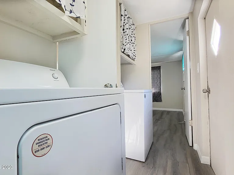 6877 Blue Bonnet Dr — Photo 14