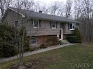 382 Alden Rd, Yorktown Heights, NY 10598