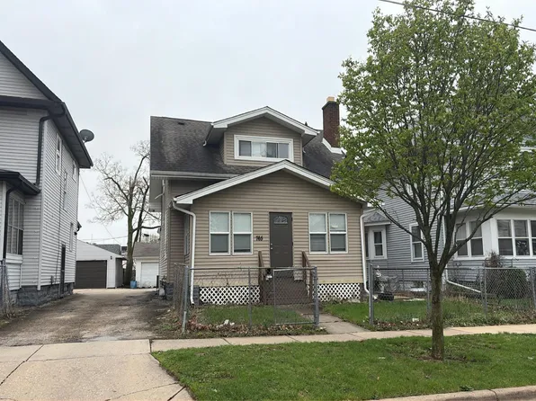 765 Columbia St, Aurora, IL 60505