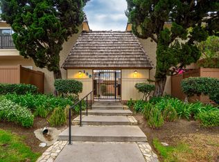 138 S Bryn Mawr St APT 39, Ventura, CA 93003