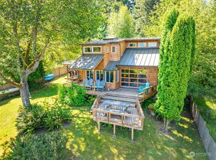 1283 Mowitsh Dr, Fox Island, WA