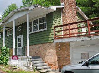 414 Lake Ave, Lake Luzerne, NY 12846