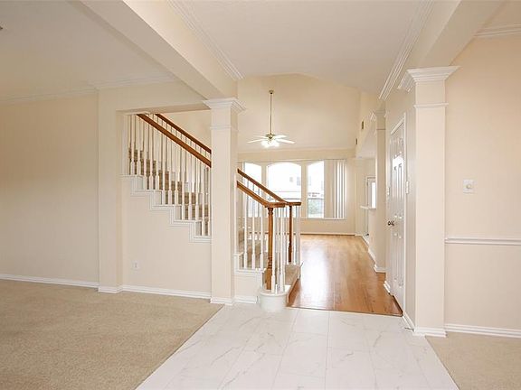 2nd image of 3811 Shadow Royal Dr