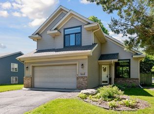 1447 McKnight Cir, Victoria, MN 55386