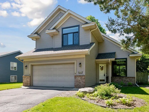 1447 McKnight Cir, Victoria, MN 55386