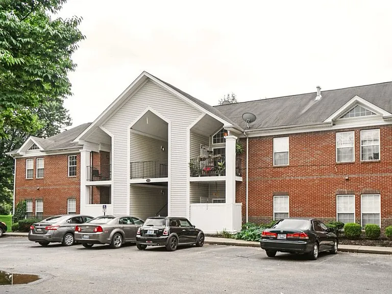 1130 Westlynne Pl #2 — Photo 2