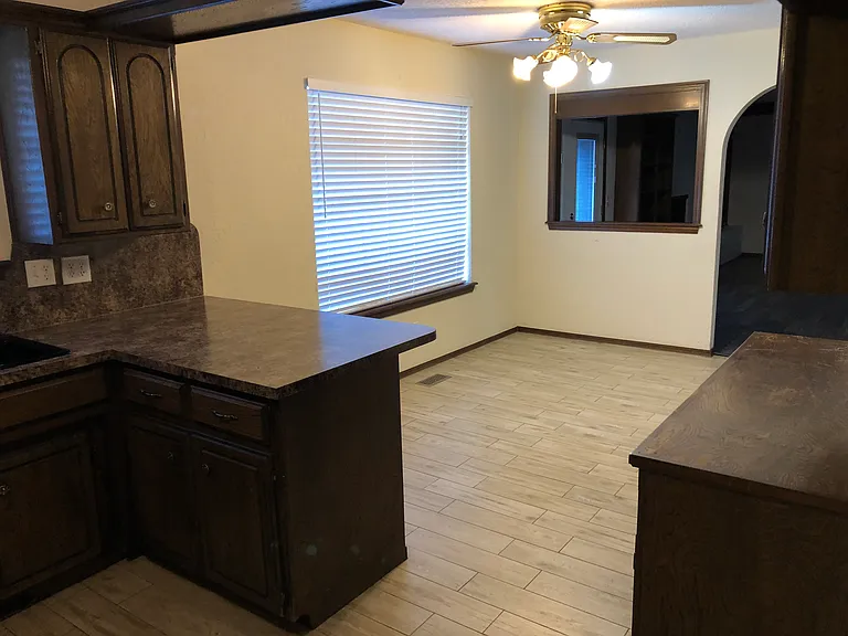 1313 Smiling Hill Blvd — Photo 12