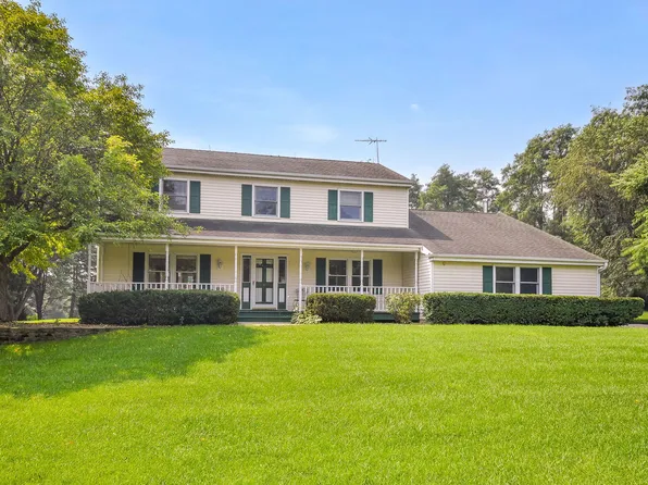 41W235 Dillonfield Dr, Elburn, IL 60119