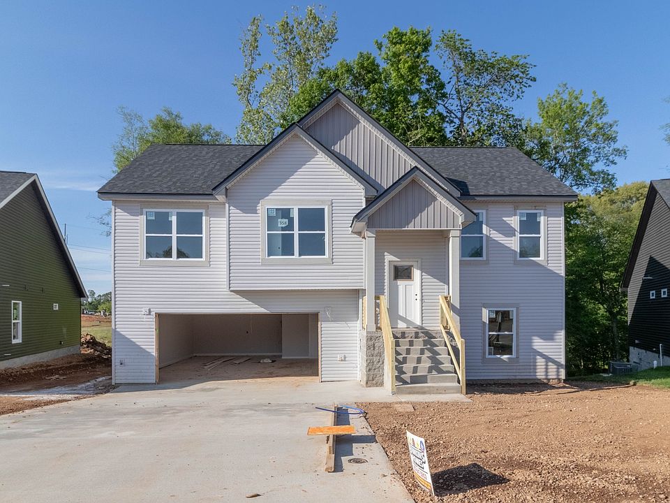 1st image of 358 Eagles Bluff Dr