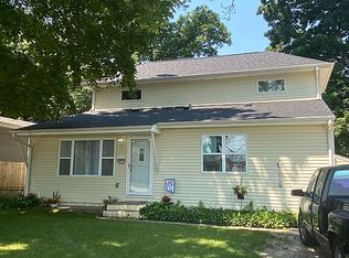 3607 17th St, East Moline, IL 61244