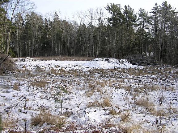 3rd image of 11 Degregoire Park
