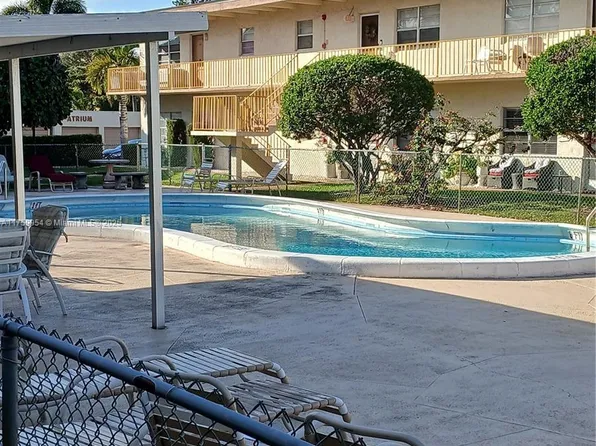 2525 Hollywood Blvd APT 115, Hollywood, FL 33020