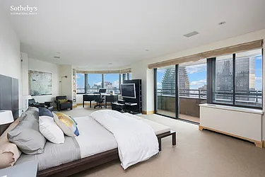 Rented by Sotheby's International Realty