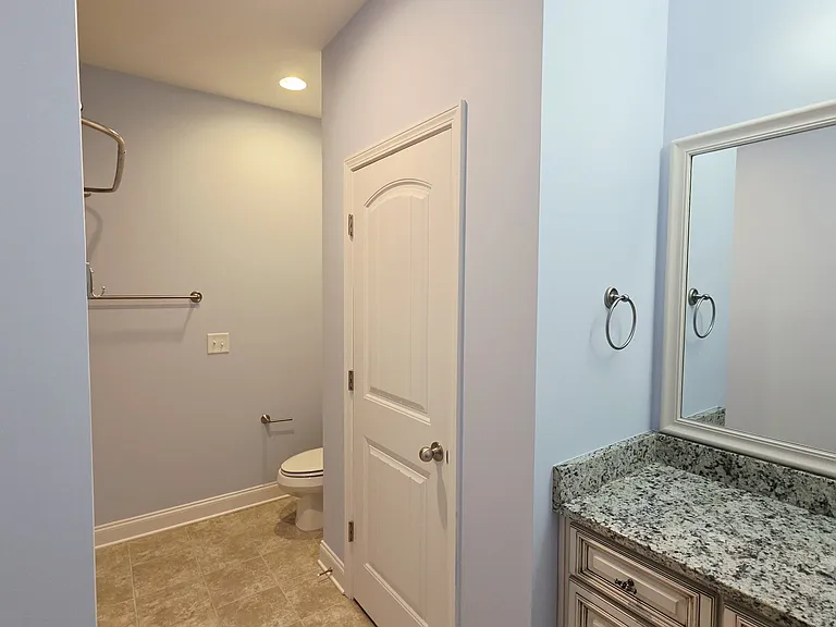 1623 Hampshire Pl — Photo 25