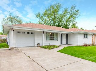 1023 S Mesa Dr, Peoria, IL 61607