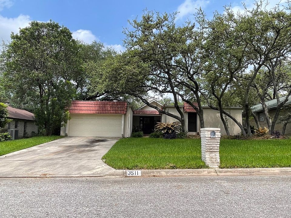 1st image of 3511 Huntwick Ln
