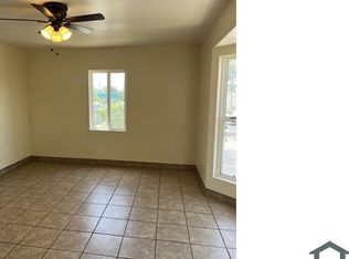 5724 S Budlong Ave, Los Angeles, CA 90037