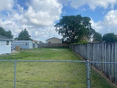 4th image of 4601 Sunset Ln