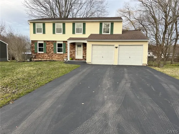 10 Echodale Ave, Baldwinsville, NY 13027