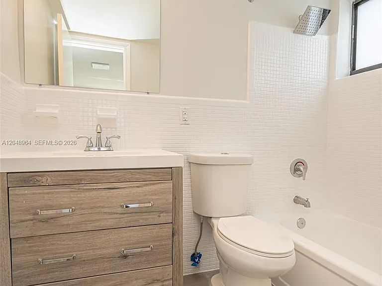 810 Salzedo St #10 — Photo 14